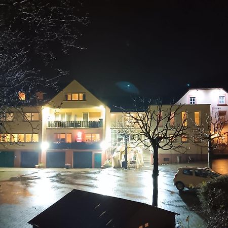 Hotel Landgasthof Simon Waldrach Bagian luar foto