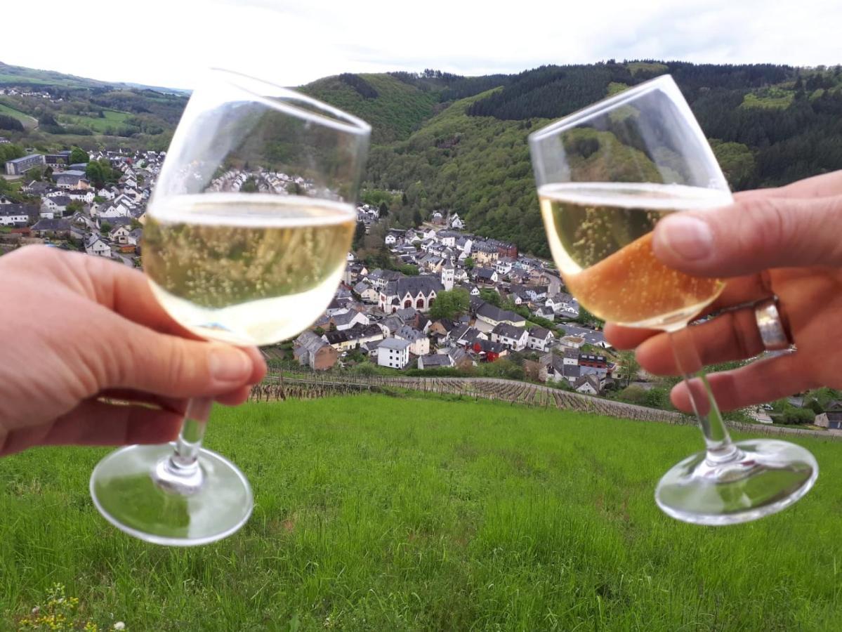 Hotel Landgasthof Simon Waldrach Bagian luar foto