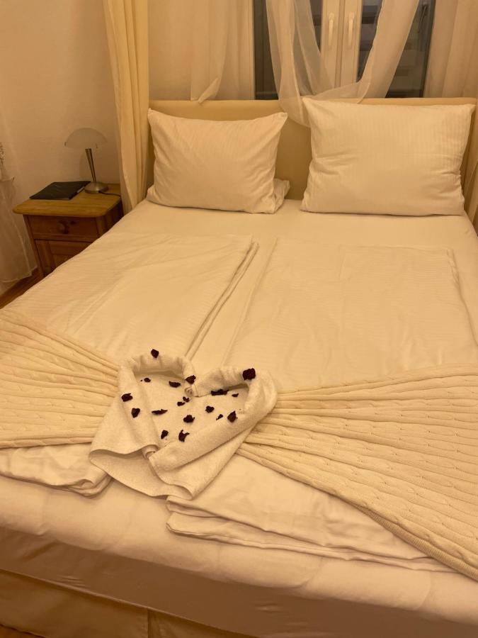 Hotel Landgasthof Simon Waldrach Bagian luar foto