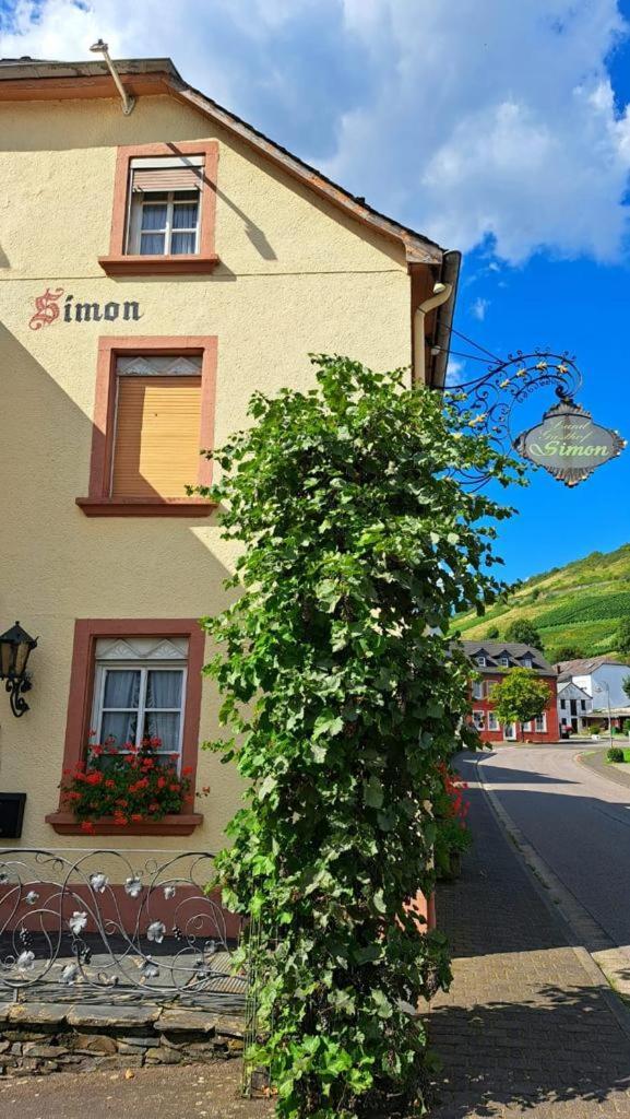 Hotel Landgasthof Simon Waldrach Bagian luar foto